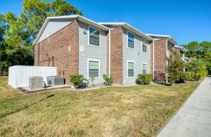 Read more about the article NEW TO THE MARKET:  1400 GANDY BLVD. N BLVD N, #811, ST PETERSBURG, FL 33702