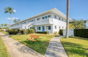Read more about the article NEW TO THE MARKET:  8555 N 112TH ST, #205, SEMINOLE, FL 33772